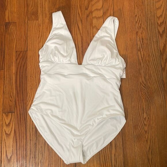 Andie Swim The Mykonos One Piece LT Swimsuit White size XXL Tall NWT flaw - Picture 3 of 11